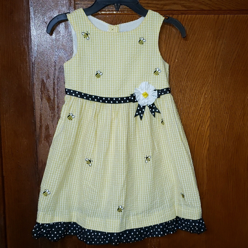 Yellow Sleeveless Crew Neck Casual Sundress